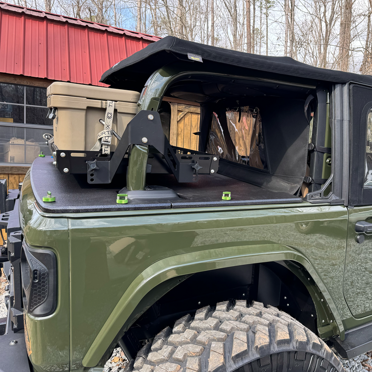 Wrangler JL Hardtop 2-Door Cargo Cover on Sarge Green Jeep