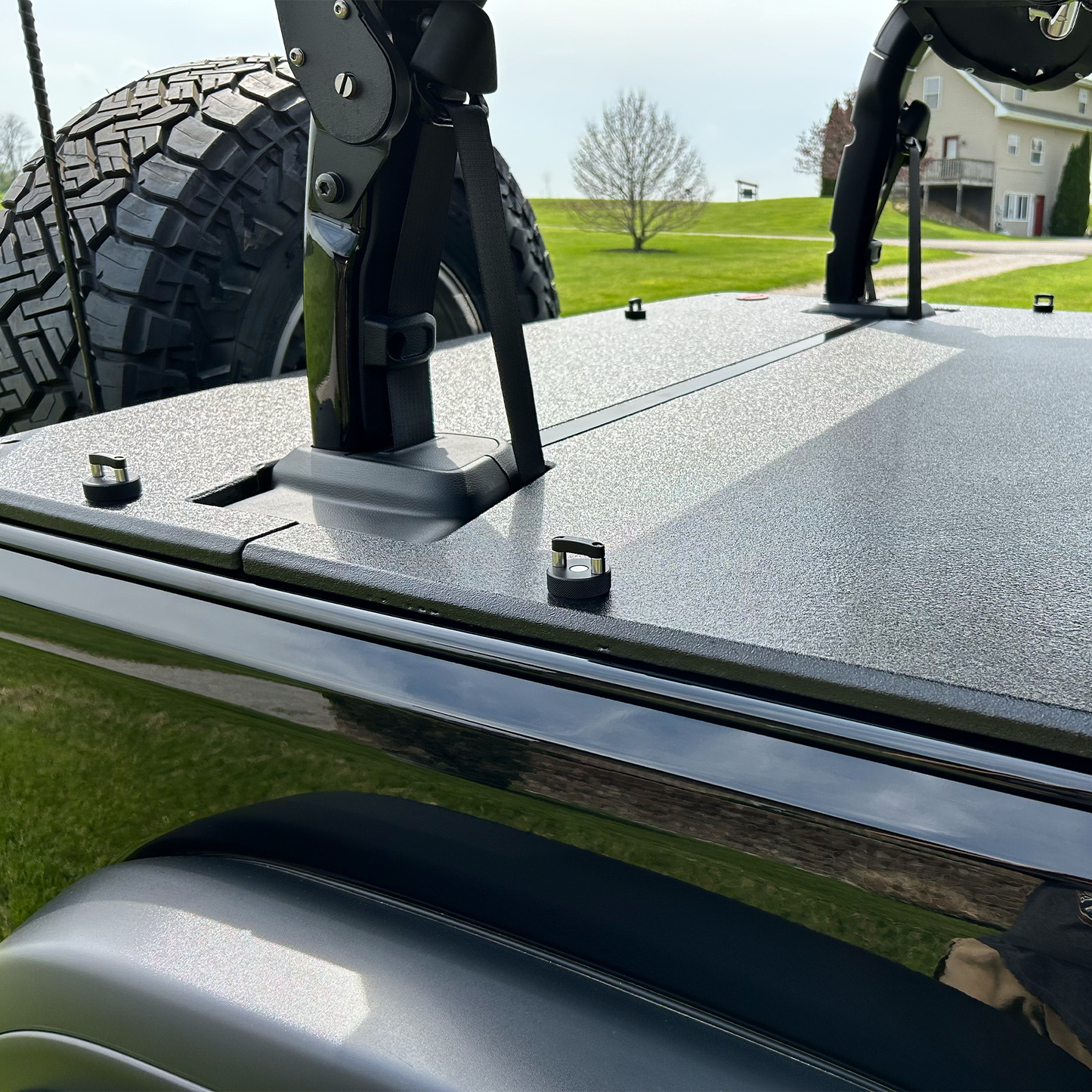 JFTops wood and rhino lined JL Wrangler 2-door Hardtop 24/25" Tonneau Cargo Cover 