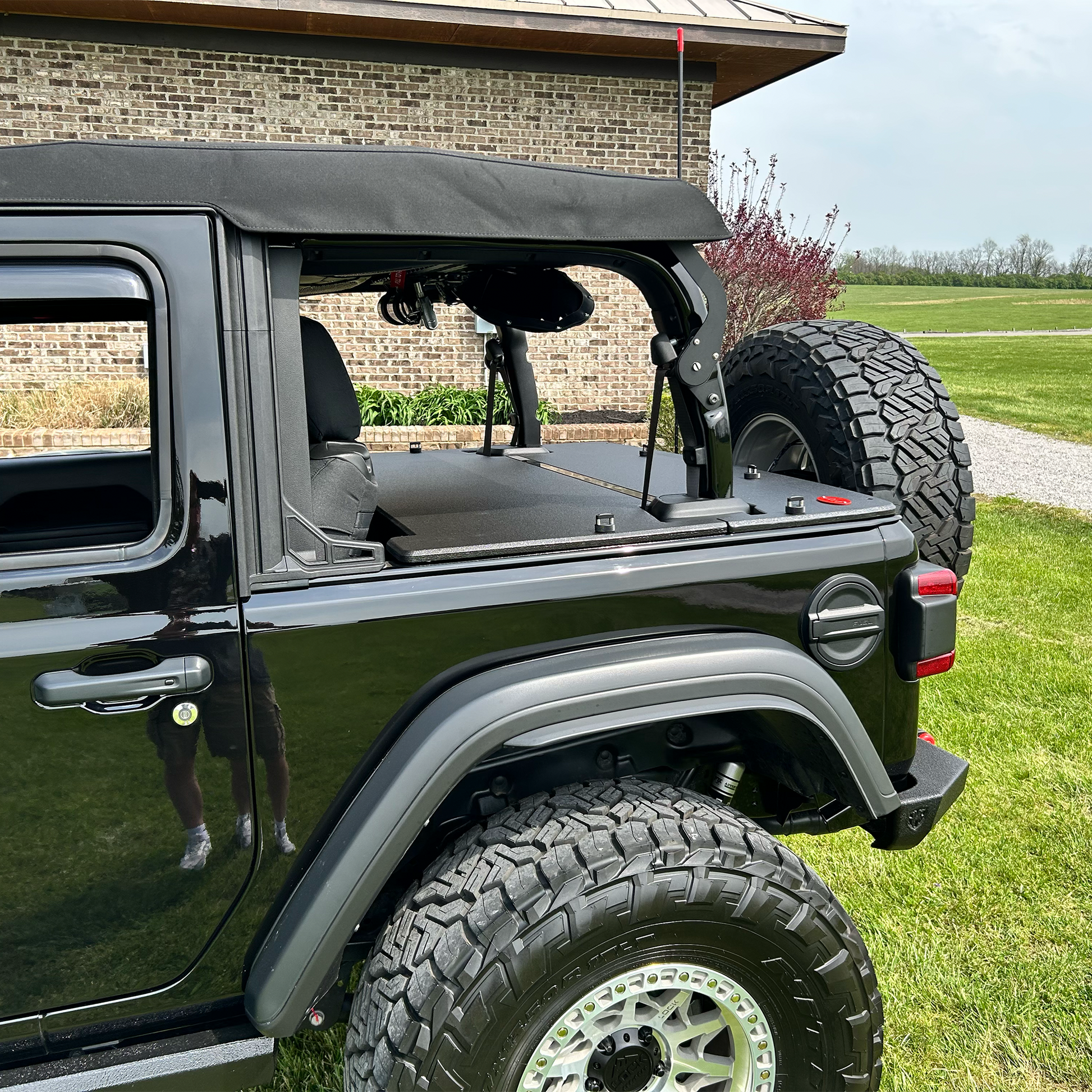 JFTops wood and rhino lined 2-door Hardtop 24/25" Tonneau Cargo Cover for Wrangler JL