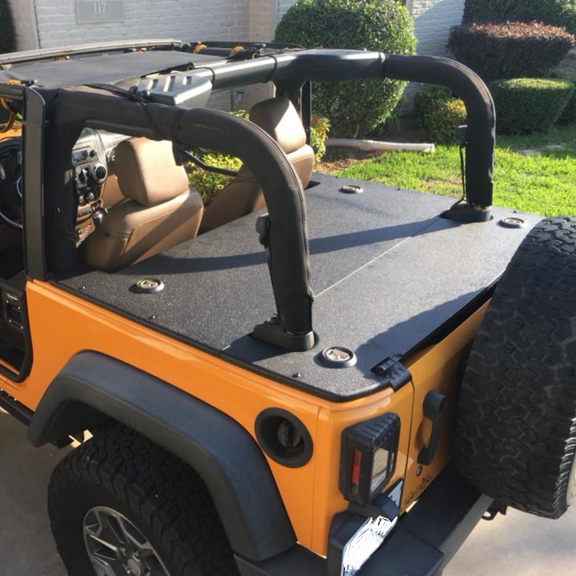 JK-2DR-Soft-top-Tonneau-Cover-